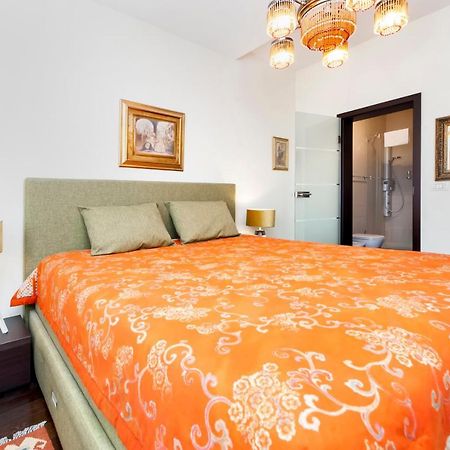 Apartment Mia โรวีน ภายนอก รูปภาพ