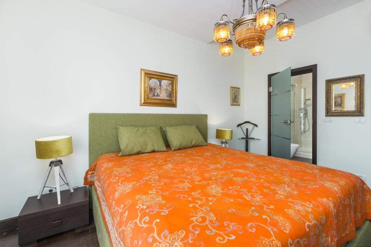 Apartment Mia โรวีน ภายนอก รูปภาพ